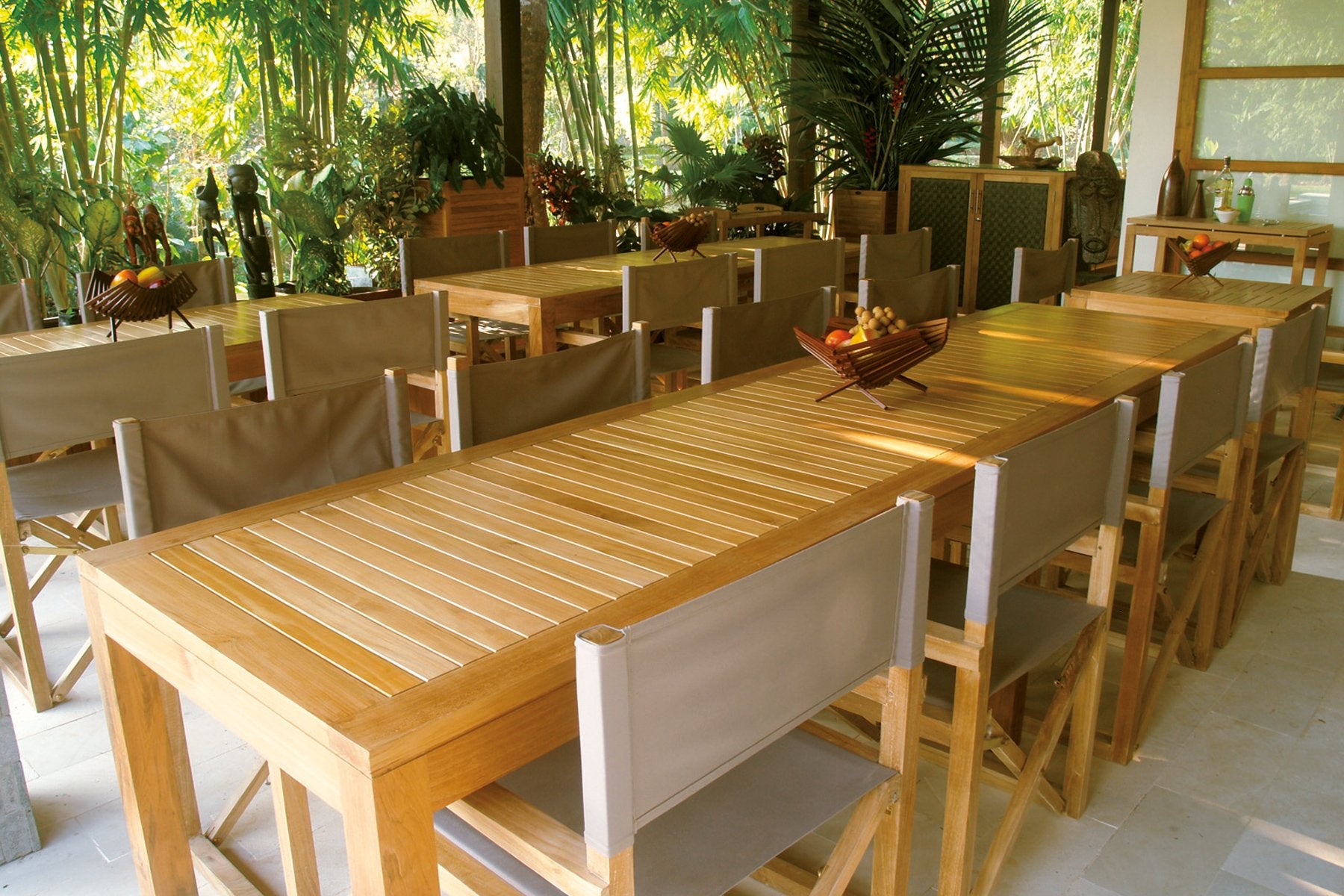 VENE0452-MesaQuadrada2