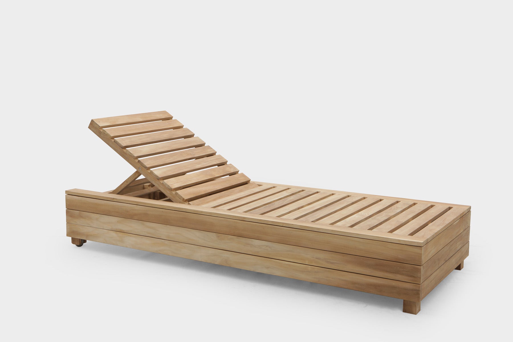 VENE0548-EspreguicadeiraVeneza2